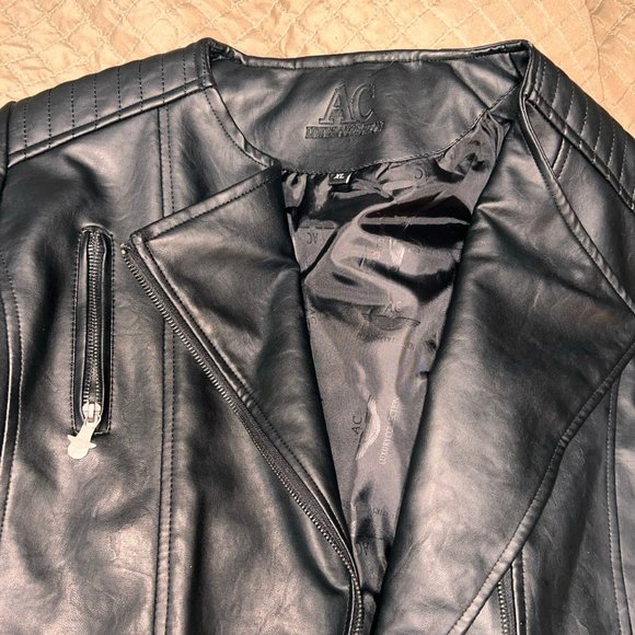 AC Luxury Collection Faux Leather Jacket XL Unisex - Picture 5 of 5